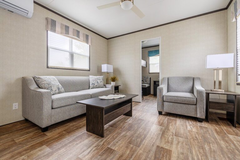 Ridgeville Cottage 613-living room